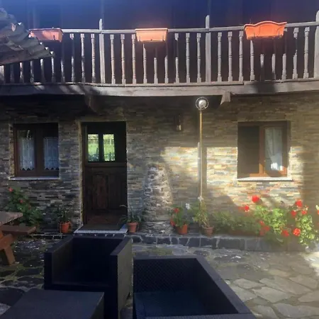 Bonito Apartamento Rural, Wifi, Terraza Y Piscina En Navelgas Holiday home Tineo
