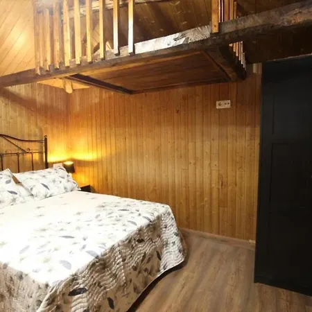 Holiday home Bonito Apartamento Rural, Wifi, Terraza Y Piscina En Navelgas Tineo